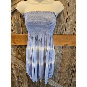 Mona b sz medium Smocked chest y2k tiedye blue chambray top beach summer EUC USA